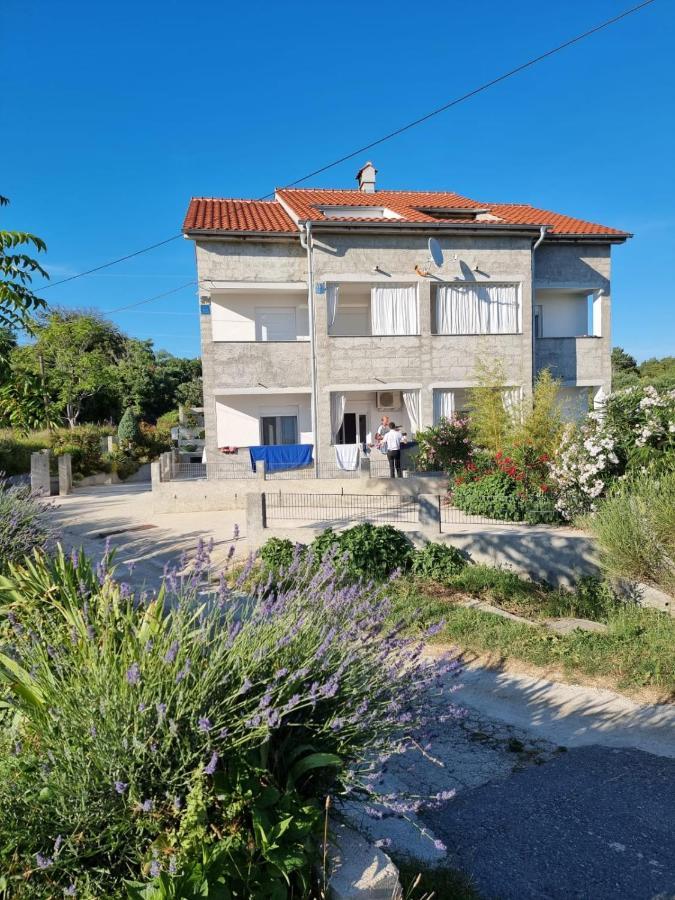Apartmani Zekic Lopar Exterior photo